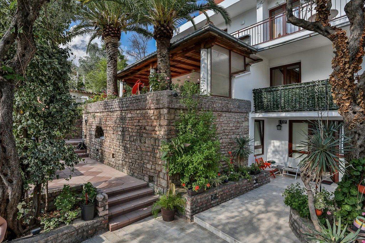 Milan'S Apartments Sveti Stefan Exterior photo