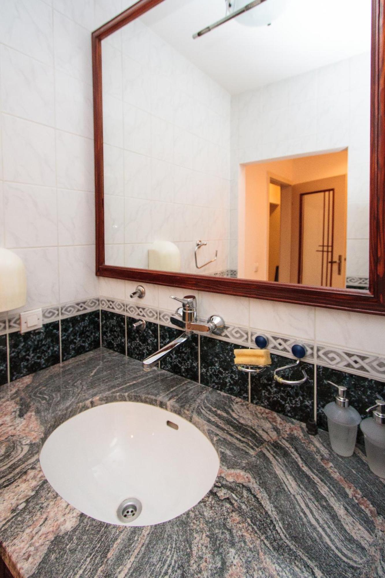 Milan'S Apartments Sveti Stefan Room photo