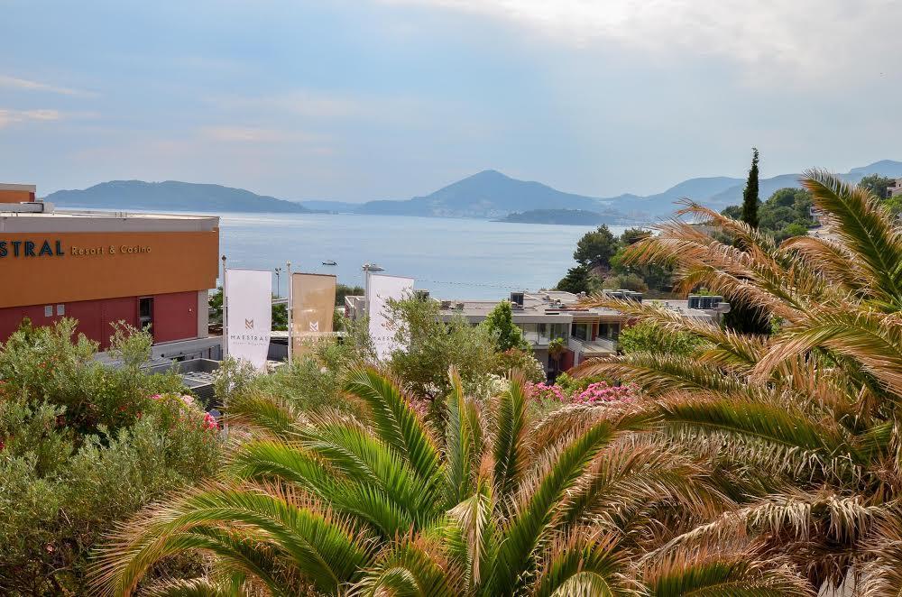 Milan'S Apartments Sveti Stefan Exterior photo